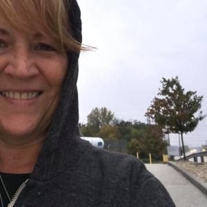 Meet your Posher, Tina